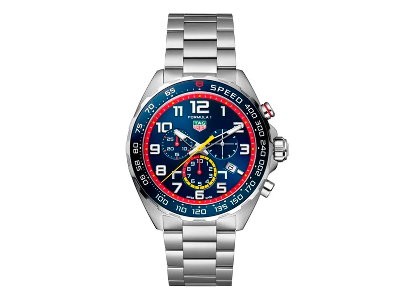 Relógio TAG Heuer. Interpretação da coleção Formula 1, com design marcante inspirado na velocidade e na alta performance.